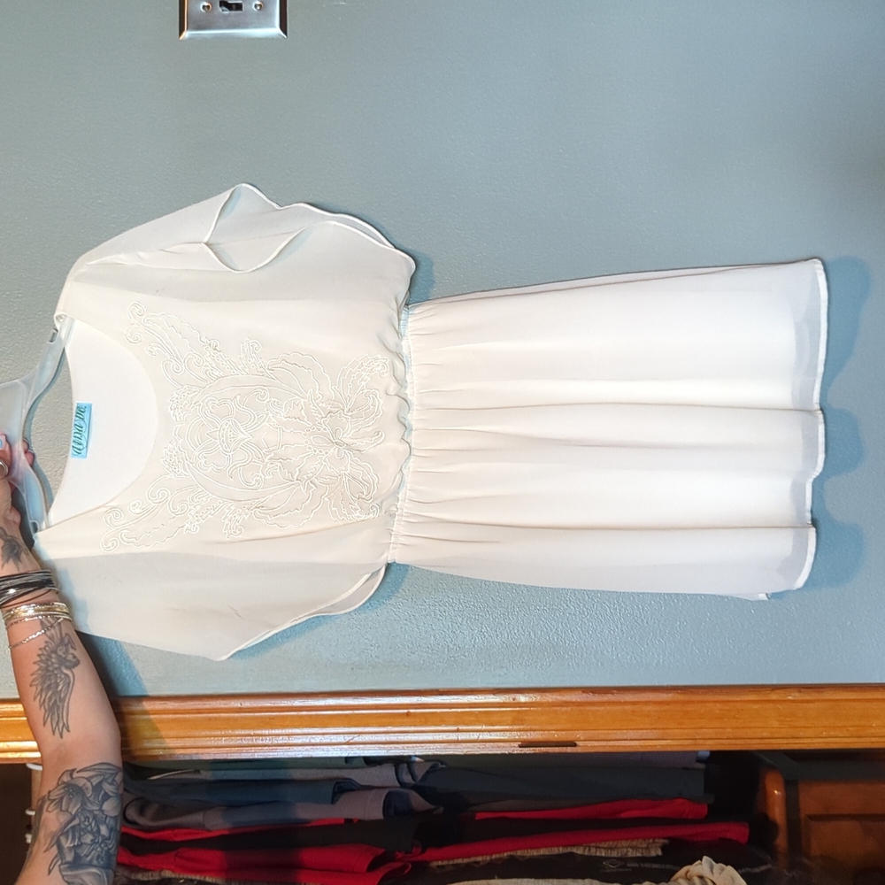 Women's dress
